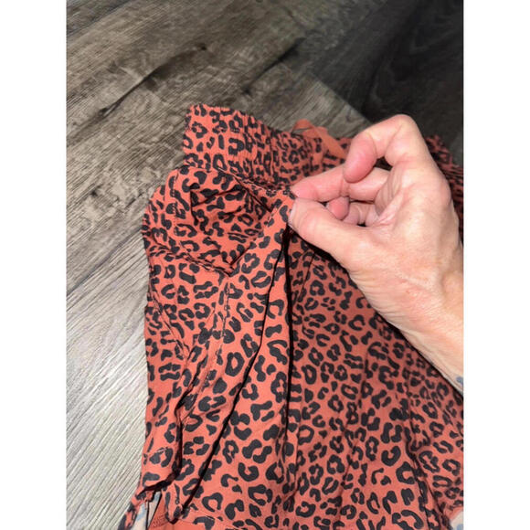 BuffBunny Flo Terracotta Coral Running XS Athletic Shorts Leopard 2 Mob Wife - Picture 9 of 9